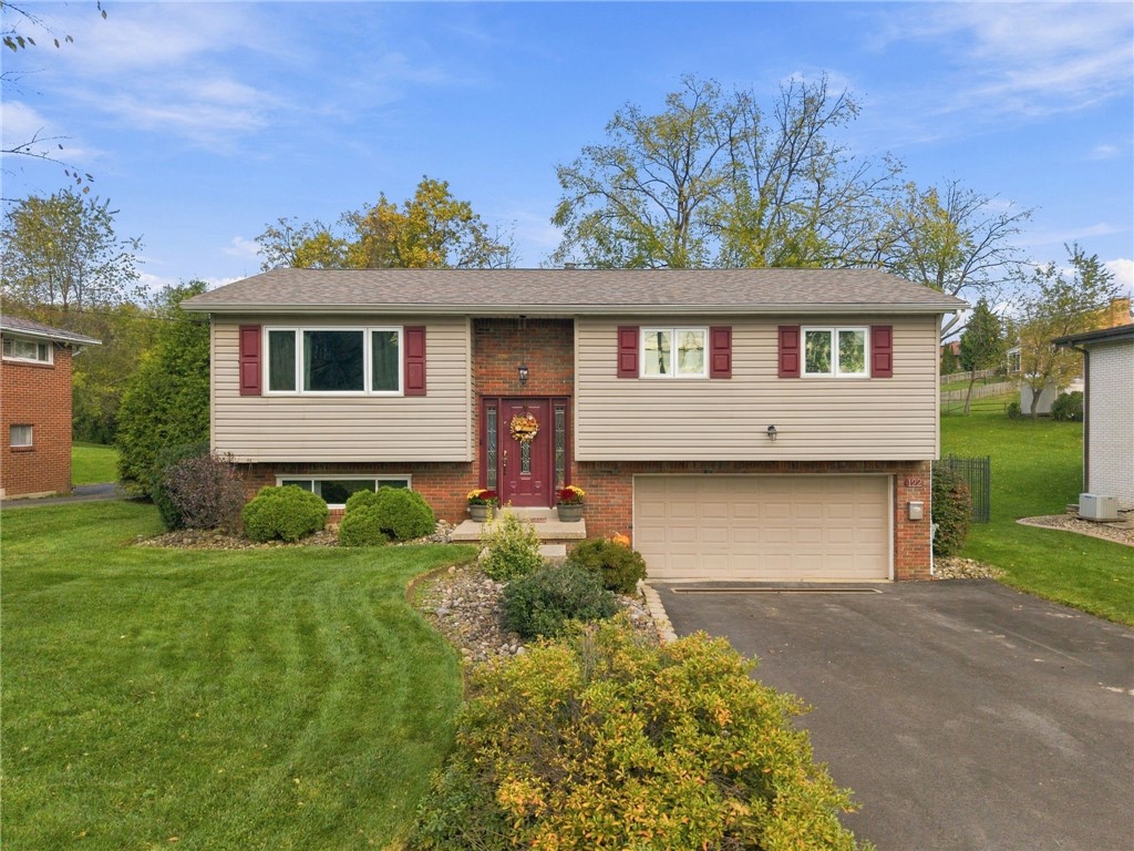Exterior of 122 Manchester, Irwin, PA 15642