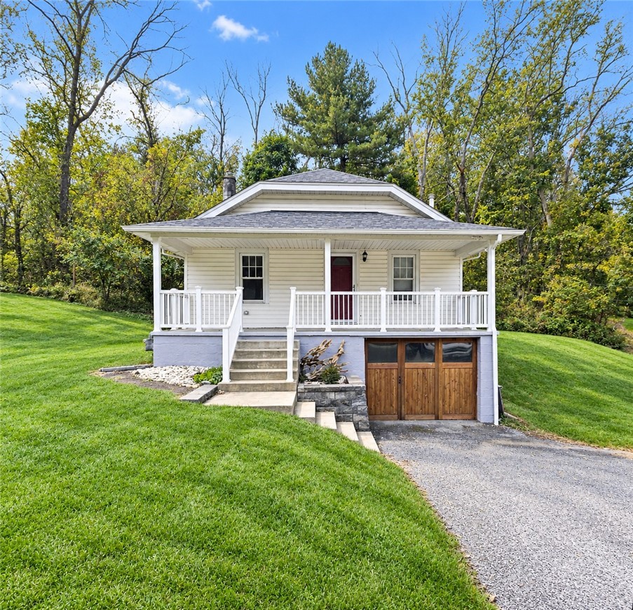 Exterior of 636 Weigles Hill Road, Elizabeth, PA 15037