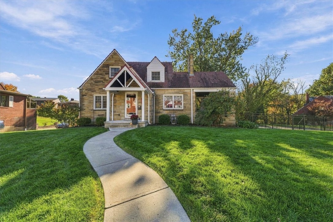 Exterior of 204 Jackson Cir, Pittsburgh, PA 15229