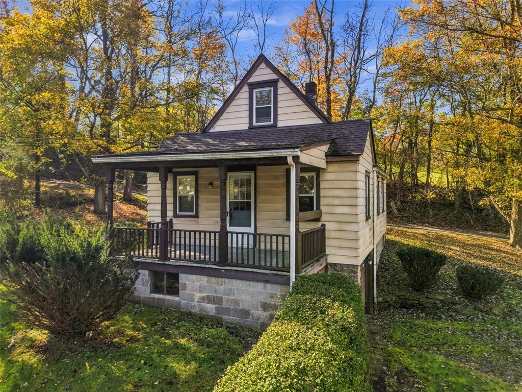 Exterior of 2411 Brandt School Rd, Pittsburgh, PA 15237