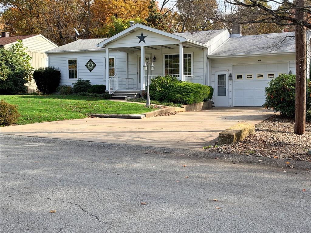 Exterior of 539 New Market Dr, Greensburg, PA 15601