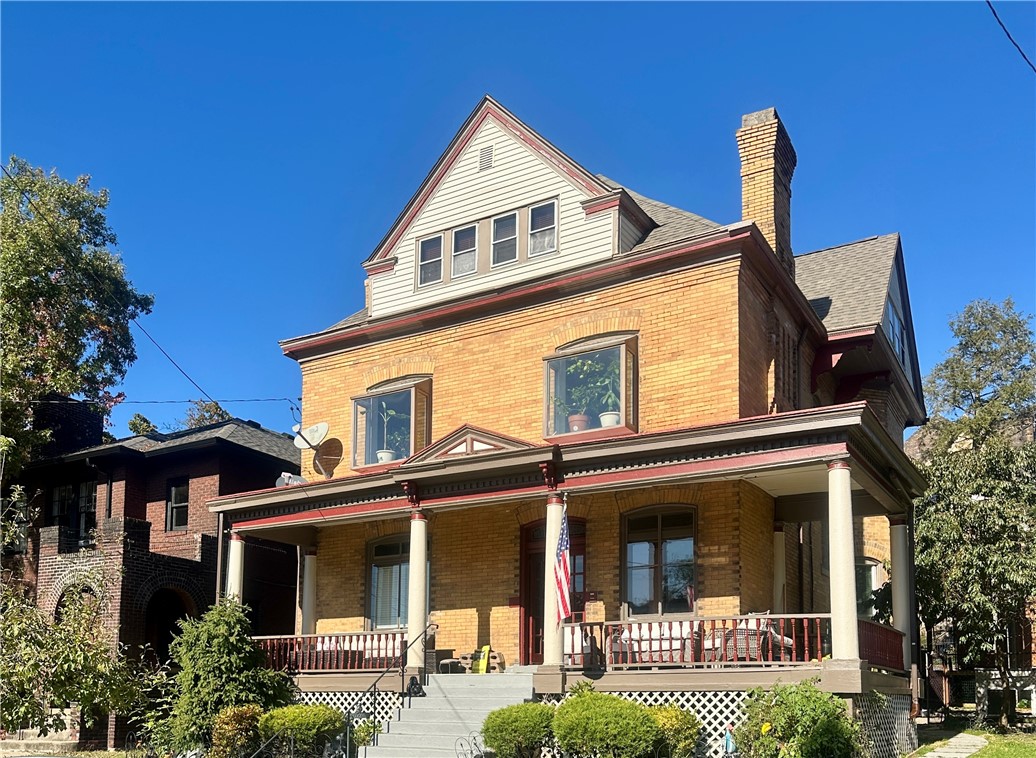 Exterior of 5905 Elgin St, Pittsburgh, PA 15206