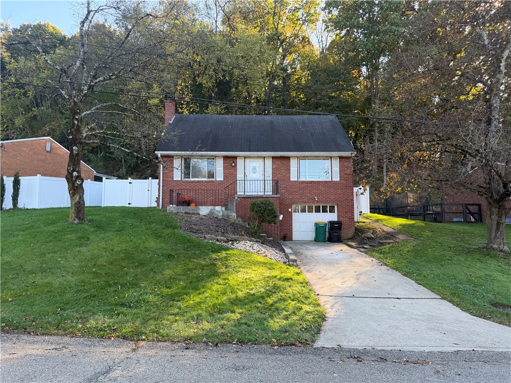 Exterior of 112 Drexel Ln, Pittsburgh, PA 15214