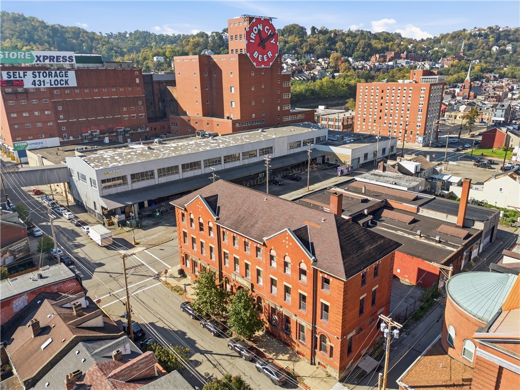 Exterior of 130 S 22nd St 3F, Pittsburgh, PA 15203