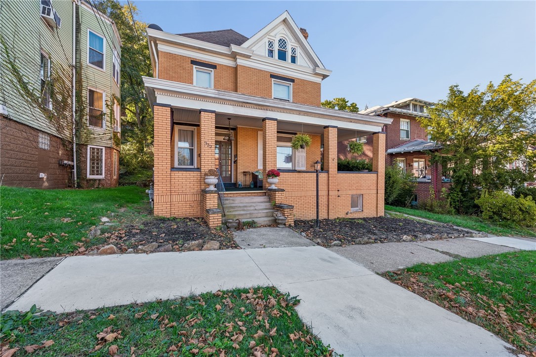 Exterior of 322 Walnut, Greensburg, PA 15601