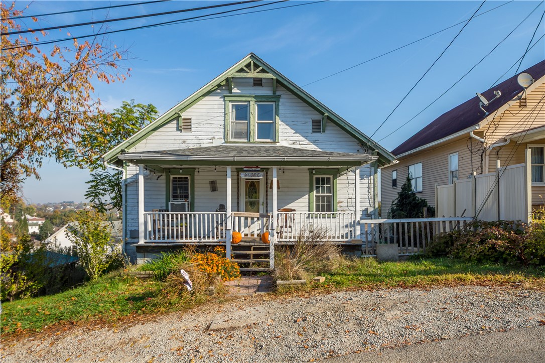 Exterior of 135 Bellevue St, Washington, PA 15301